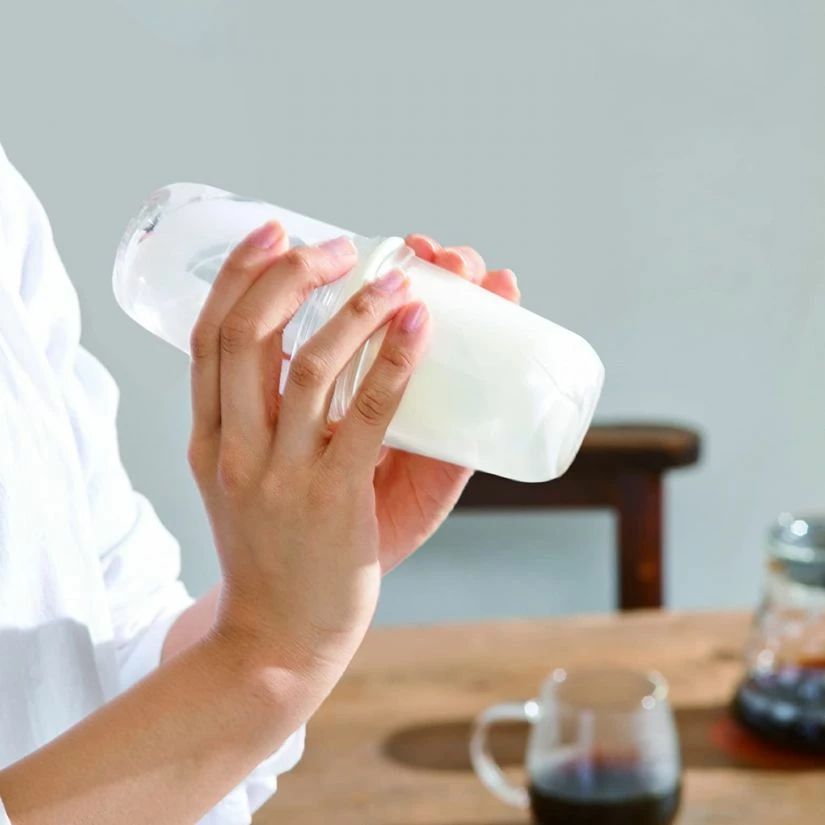 Milk Frothers Hario Latte Shaker, White 4 Milk Frothers Hario Latte Shaker, White - Image 2