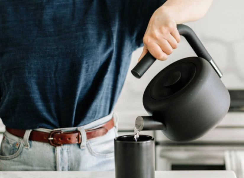 Tea Pots Fellow Clyde Stovetop Tea Kettle 1.7 L 3 Tea Pots Fellow Clyde Stovetop Tea Kettle 1.7 L - Image 2